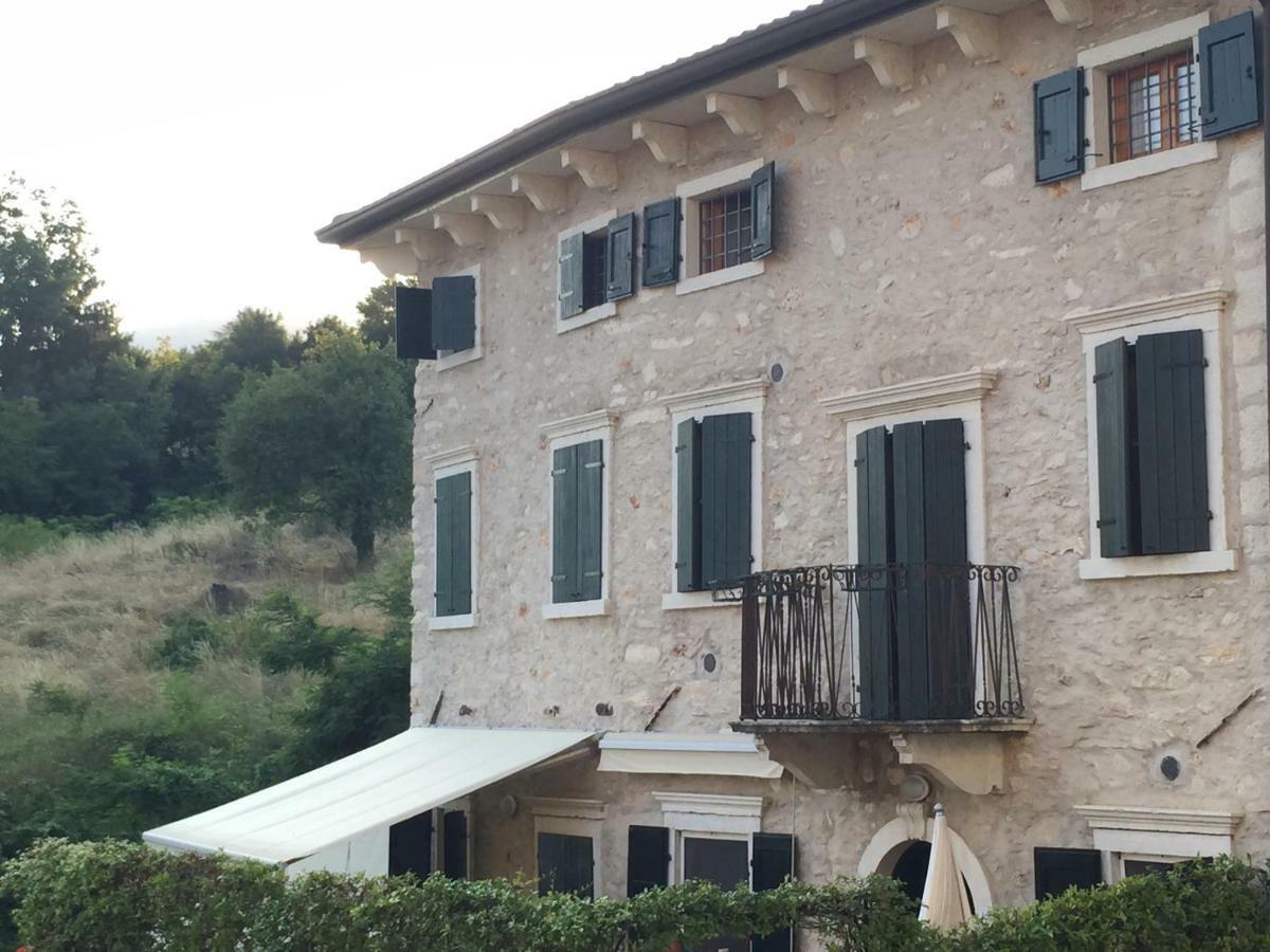 Ferienwohnung Borgo Caiar Caprino Veronese Exterior foto